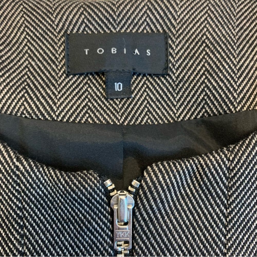 TOBIAS black herringbone long sleeve blazer coat zipper front Sz 10 NWOT - Picture 8 of 12